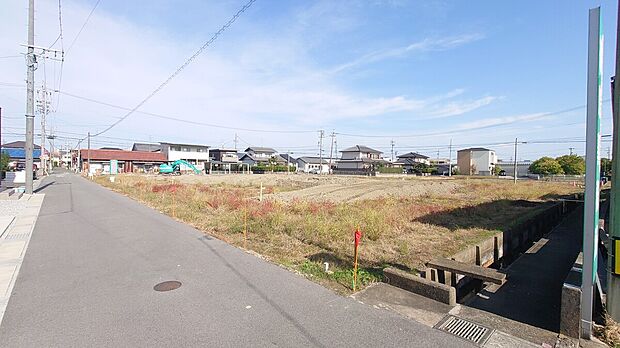 分譲地全景２（造成中）