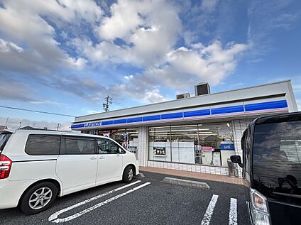 ローソン大垣東前店　 450ｍ(徒歩6分)