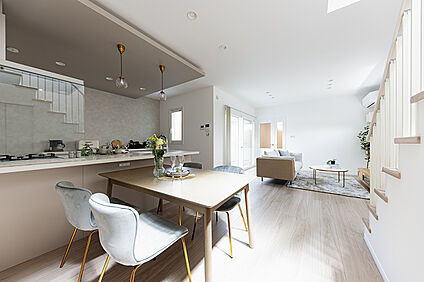 【NEWモデルハウス／LDK】