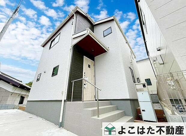 緑に囲まれた閑静な住宅地で、自然と調和したゆとりある暮らしを