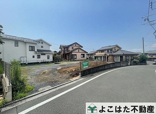 全3区画のゆとりある分譲地!前面道路6mで開放感のある美しい街並みです。