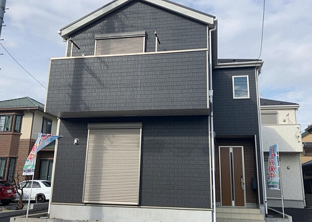 ついに完成致しました!現地をご見学に行く際は、道路の幅や周辺の交通量、施設などをご確認頂くことをおすすめします!物件の流れが早いため、内見をしたい方はお早めに当社営業までお問い合わせ頂きご予約下さい!