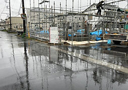 小田急小田原線「本厚木」駅 本厚木駅からバス乗車39分 春日台一丁目バス停から徒歩4分 39分