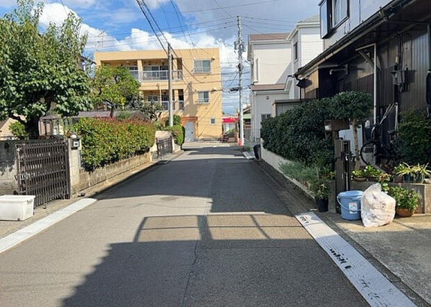 【物件からの展望_3】田園風景が味わえる土地に住みたい!海や山の見える自然豊かな土地に住みたい!などご要望に併せて当社営業がご提案させて頂きます。当社が抱えている数ある物件の中からお客様が納得する1件を一緒に探しましょう!