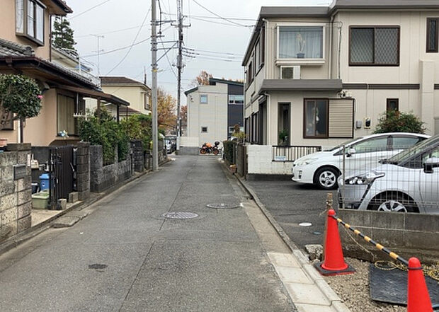 【物件からの展望_2】眺望を気にして物件を探す場合、前面に建物が建っていないか現地で確認しましょう！前面に建物があると景色はもちろん、日当たりや風通しにも影響が出てきます。住んだ時のことを想像しながら現地見学をしましょう。