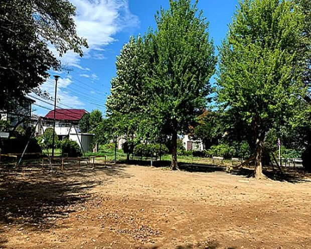 片倉台打越公園（約271m）