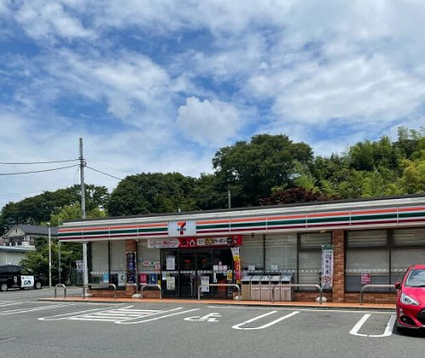 セブンイレブン 町田南大谷店（約878m）