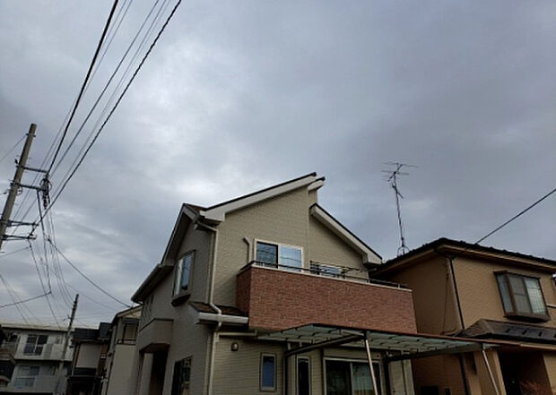 【物件からの展望_2】眺望を気にして物件を探す場合、前面に建物が建っていないか現地で確認しましょう！前面に建物があると景色はもちろん、日当たりや風通しにも影響が出てきます。住んだ時のことを想像しながら現地見学をしましょう。