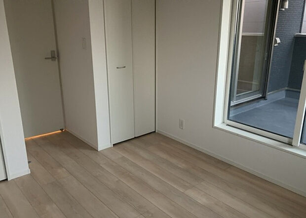 【子供部屋】子供が何人でも年齢によっては、受験時にしっかり壁のある個室があった方が良い場合もあります。難しい問題ですが、兄弟の人数や、性別や年齢差によって状況が異なりますので、数年後のこともしっかり考えましょう。