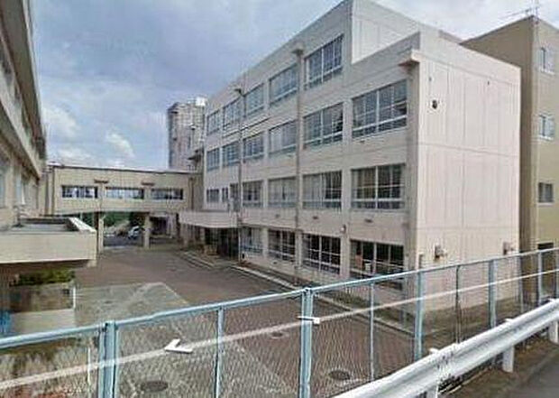 小鮎中学校（約2,381m）