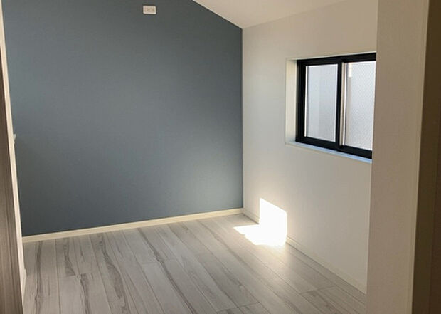 【子供部屋】子供が何人でも年齢によっては、受験時にしっかり壁のある個室があった方が良い場合もあります。難しい問題ですが、兄弟の人数や、性別や年齢差によって状況が異なりますので、数年後のこともしっかり考えましょう。