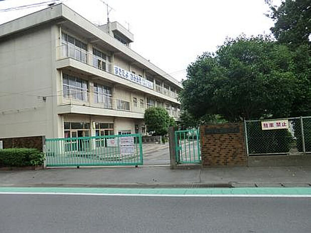 上溝小学校(約1,018m)