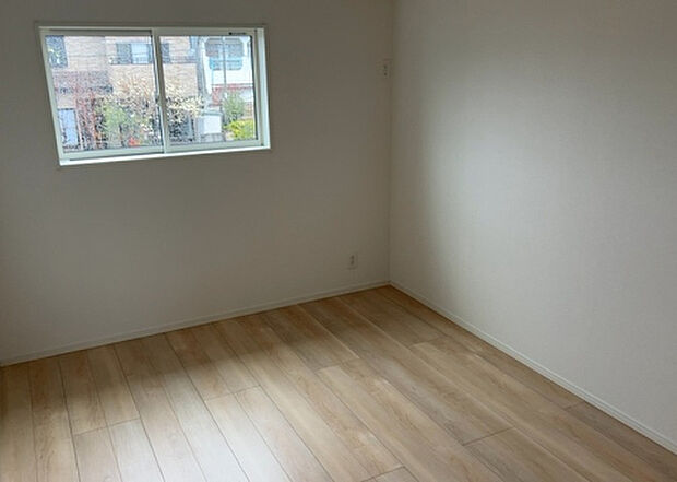 【子供部屋】子供が何人でも年齢によっては、受験時にしっかり壁のある個室があった方が良い場合もあります。難しい問題ですが、兄弟の人数や、性別や年齢差によって状況が異なりますので、数年後のこともしっかり考えましょう。