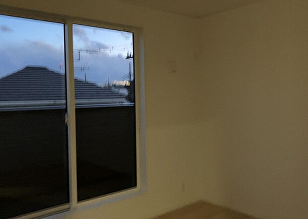 【子供部屋】子供が何人でも年齢によっては、受験時にしっかり壁のある個室があった方が良い場合もあります。難しい問題ですが、兄弟の人数や、性別や年齢差によって状況が異なりますので、数年後のこともしっかり考えましょう。