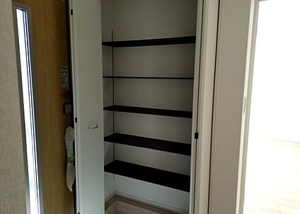 玄関収納