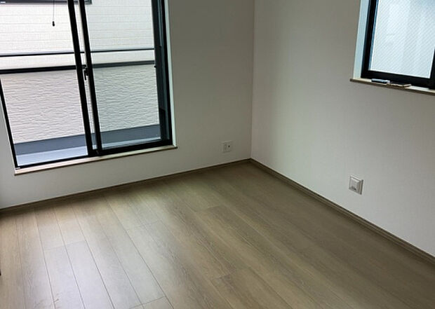 【子供部屋】子供が何人でも年齢によっては、受験時にしっかり壁のある個室があった方が良い場合もあります。難しい問題ですが、兄弟の人数や、性別や年齢差によって状況が異なりますので、数年後のこともしっかり考えましょう。