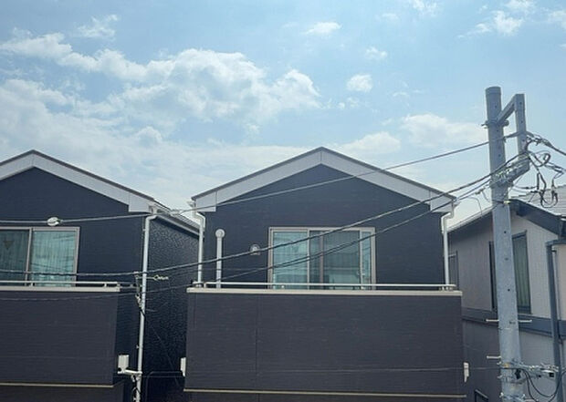 【物件からの展望】眺望を気にして物件を探す場合、前面に建物が建っていないか現地で確認しましょう！前面に建物があると景色はもちろん、日当たりや風通しにも影響が出てきます。住んだ時のことを想像しながら現地見学をしましょう。