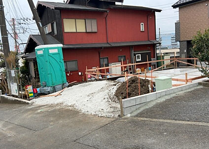 前面道路含む現地写真_3