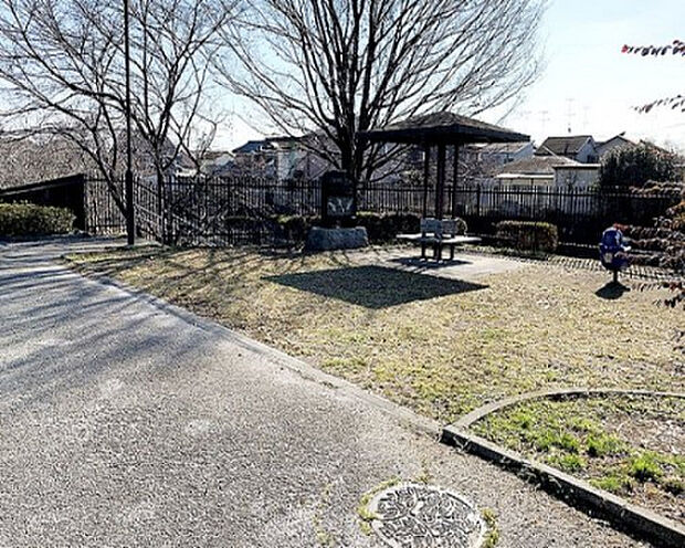 相原根岸せせらぎ公園（約2,127m）