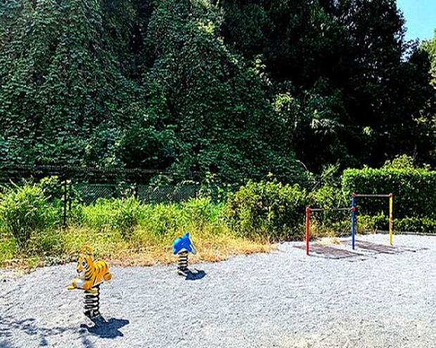 図師はす田公園(約254m)