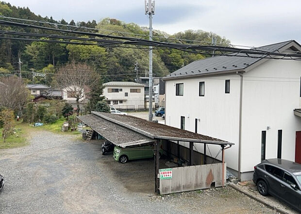 【物件からの展望】眺望を気にして物件を探す場合、前面に建物が建っていないか現地で確認しましょう!前面に建物があると景色はもちろん、日当たりや風通しにも影響が出てきます。住んだ時のことを想像しながら現地見学をしましょう。