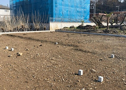 前面道路含む現地写真_3