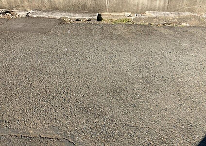 前面道路含む現地写真_2
