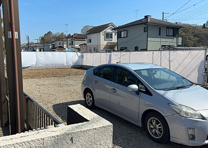 前面道路含む現地写真_3