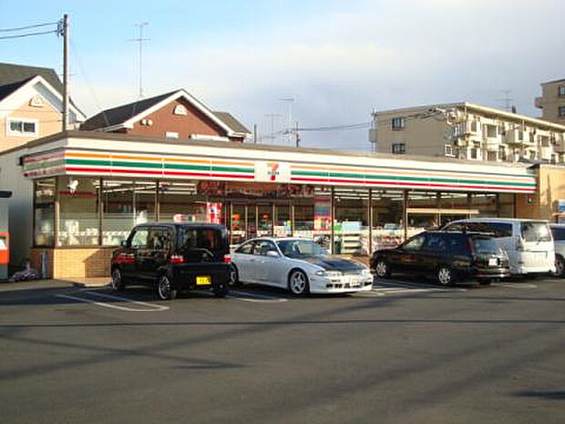 セブンイレブン　座間ひばりが丘一丁目店（約386m）