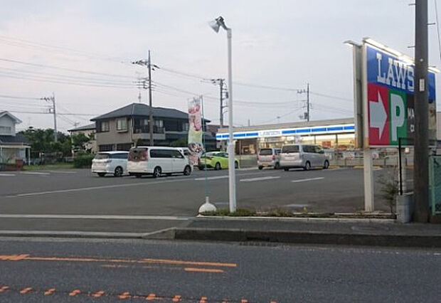 ローソン　相模原田名陽原店（約129m）