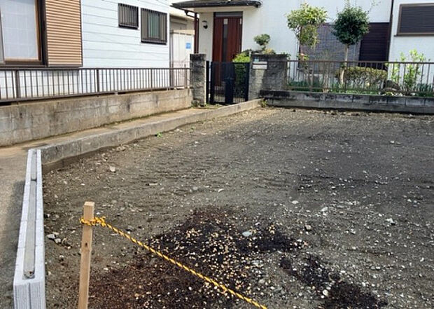 【外観_2】外観は建物の第一印象を決める重要な要素です。複数の方向から見ることで、建物の存在感や周辺との調和、デザインの良さなどがより明確に分かります。お気に入りの建物を見つけてみてください。