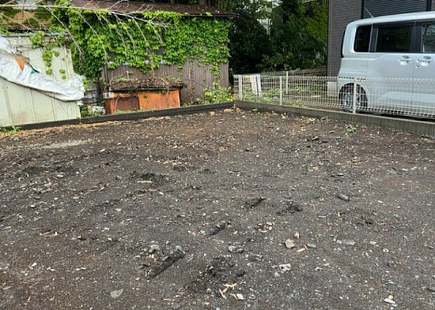 【外観_2】外観は建物の第一印象を決める重要な要素です。複数の方向から見ることで、建物の存在感や周辺との調和、デザインの良さなどがより明確に分かります。お気に入りの建物を見つけてみてください。