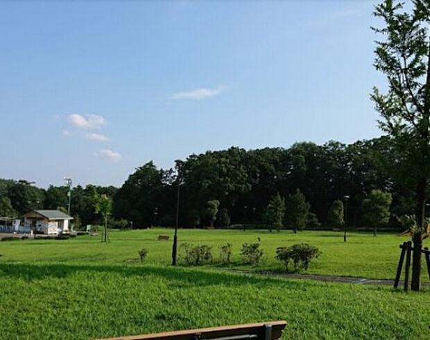 戸吹スポーツ公園(約1,522m)