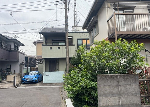 【物件からの展望】眺望を気にして物件を探す場合、前面に建物が建っていないか現地で確認しましょう！前面に建物があると景色はもちろん、日当たりや風通しにも影響が出てきます。住んだ時のことを想像しながら現地見学をしましょう。