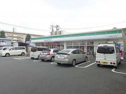 ファミリーマート　サンズ相模台五丁目店 449m(徒歩6分)