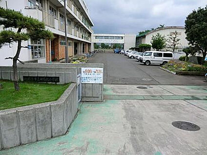 田名北小学校 1091m(徒歩14分)