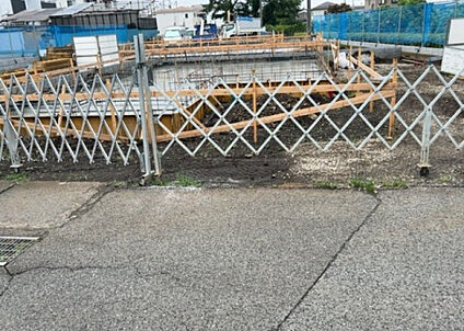前面道路含む現地写真_2