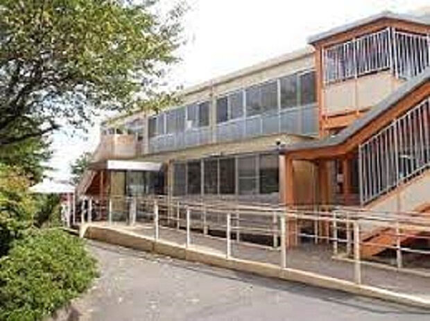 ぽっぽの森保育園(約1,853m)