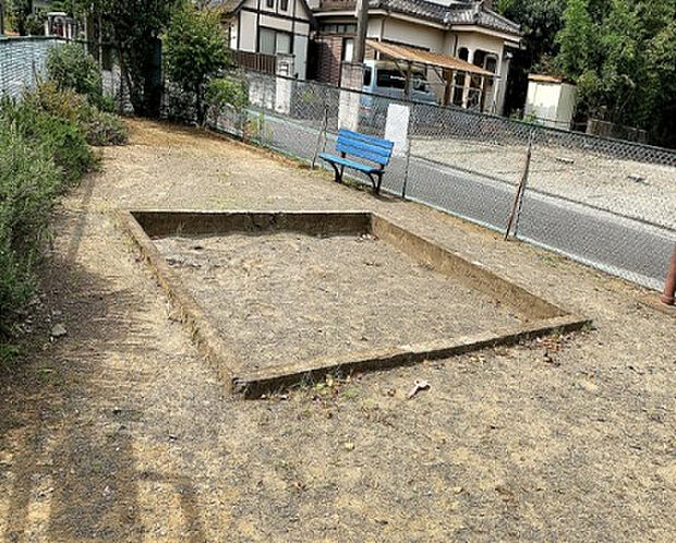 前川原公園(約138m)