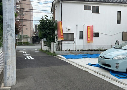 前面道路含む現地写真_2