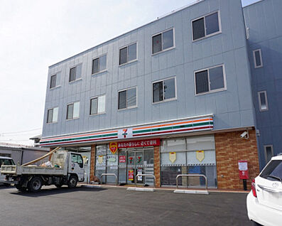 セブンイレブン　町田相原駅西店 300m(徒歩4分)