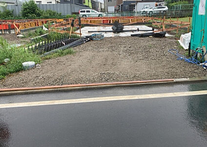 前面道路含む現地写真_2