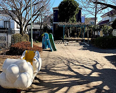 南大谷さくらんぼ公園 318m(徒歩4分)