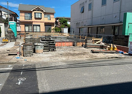 前面道路含む現地写真_2