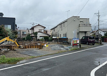 前面道路含む現地写真_3