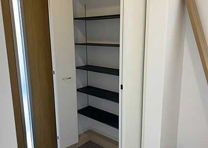 玄関収納