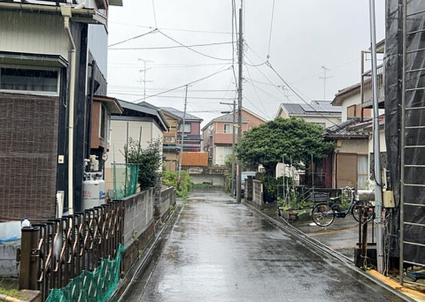 【物件からの展望】眺望を気にして物件を探す場合、前面に建物が建っていないか現地で確認しましょう!前面に建物があると景色はもちろん、日当たりや風通しにも影響が出てきます。住んだ時のことを想像しながら現地見学をしましょう。