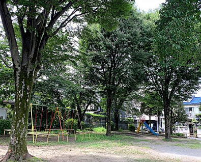 西平岡公園 285m(徒歩4分)