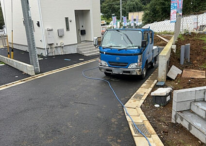 前面道路含む現地写真_3