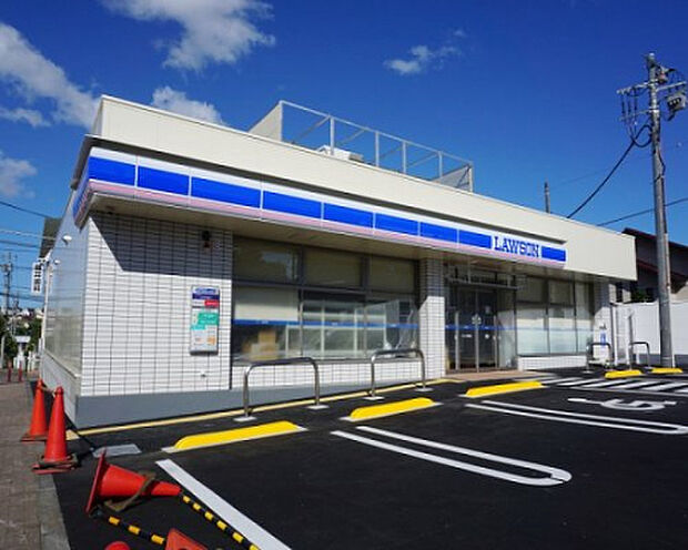 ローソン　本町田店（約660m）